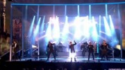 TT au Royal Variety Performance at Londres 09-12-2010 - Page 2 Ddc4fc111895821