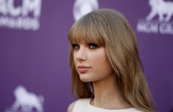 Taylor Swift テイラー・スウィフト