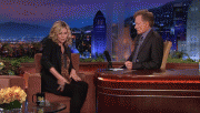 9b05fa56045847.gif