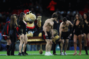 c765f556523133.gif