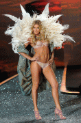 8ef17b57007459.gif