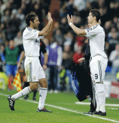 f1c52057588982.gif