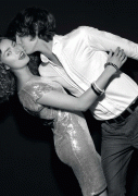5cb01059980936.gif