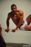 e4e53d66653198.gif