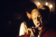 c8aebd71218767 Winona Ryder & cast @ Bram Stokers Dracula press stills (21 UHQ)