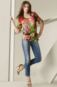 35f85e75579416.gif