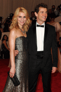 b888dc79077136.gif