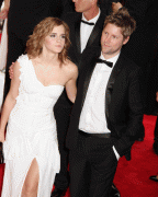 38d1c679221400.gif