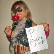Angie, la rosa y un polvazo + videos